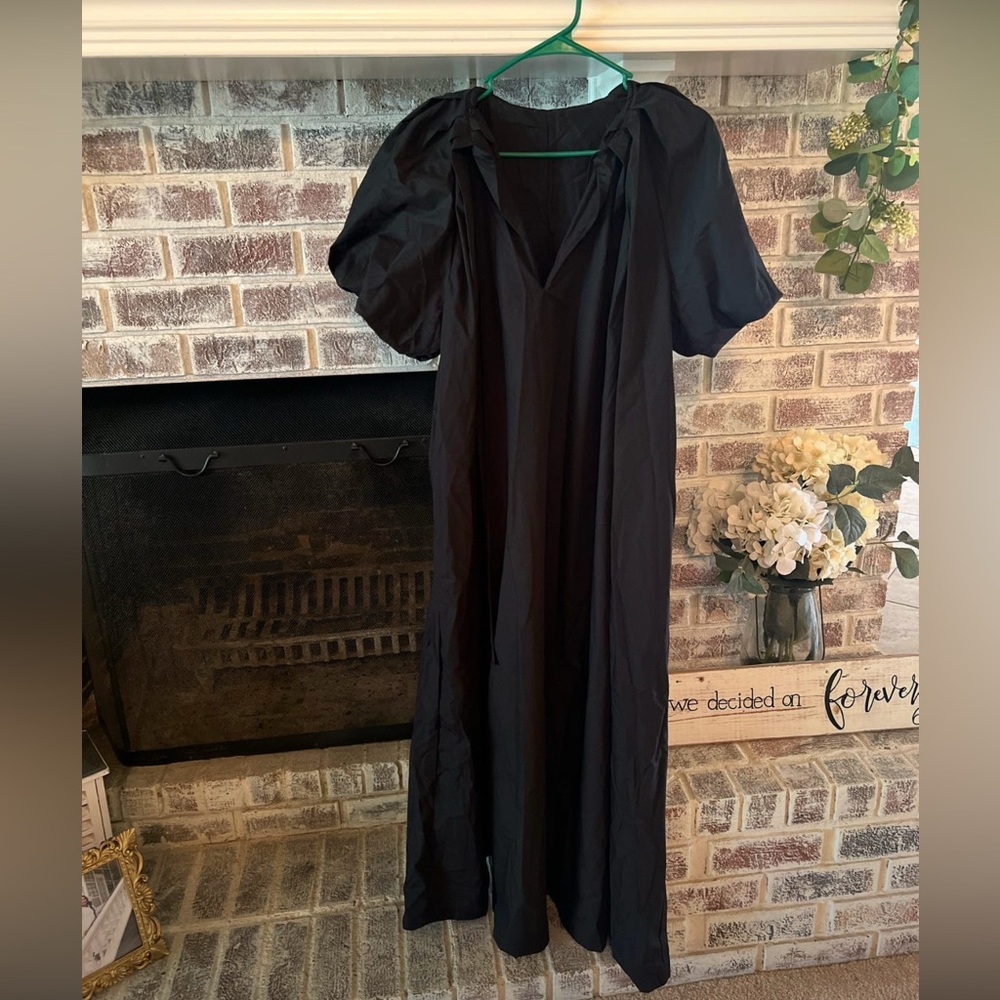 HOLD ** NEW! Puff Sleeve Dress - Picture 2 of 2